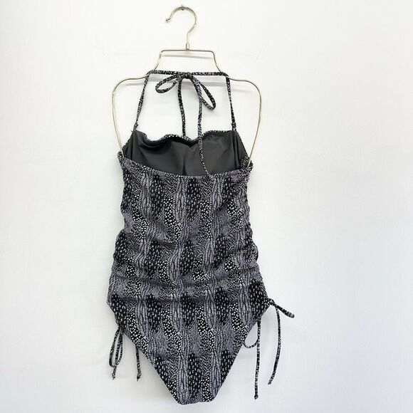 Senita Athletics Women’s Elena One Piece Elements - Picture 3 of 8